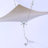 S925 sterling silver jewelry female Korean version of the wild snowflake necklace Christmas short tassel clavicle chain