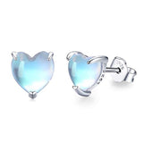  Silver Heart Moonstone Stud Earrings 