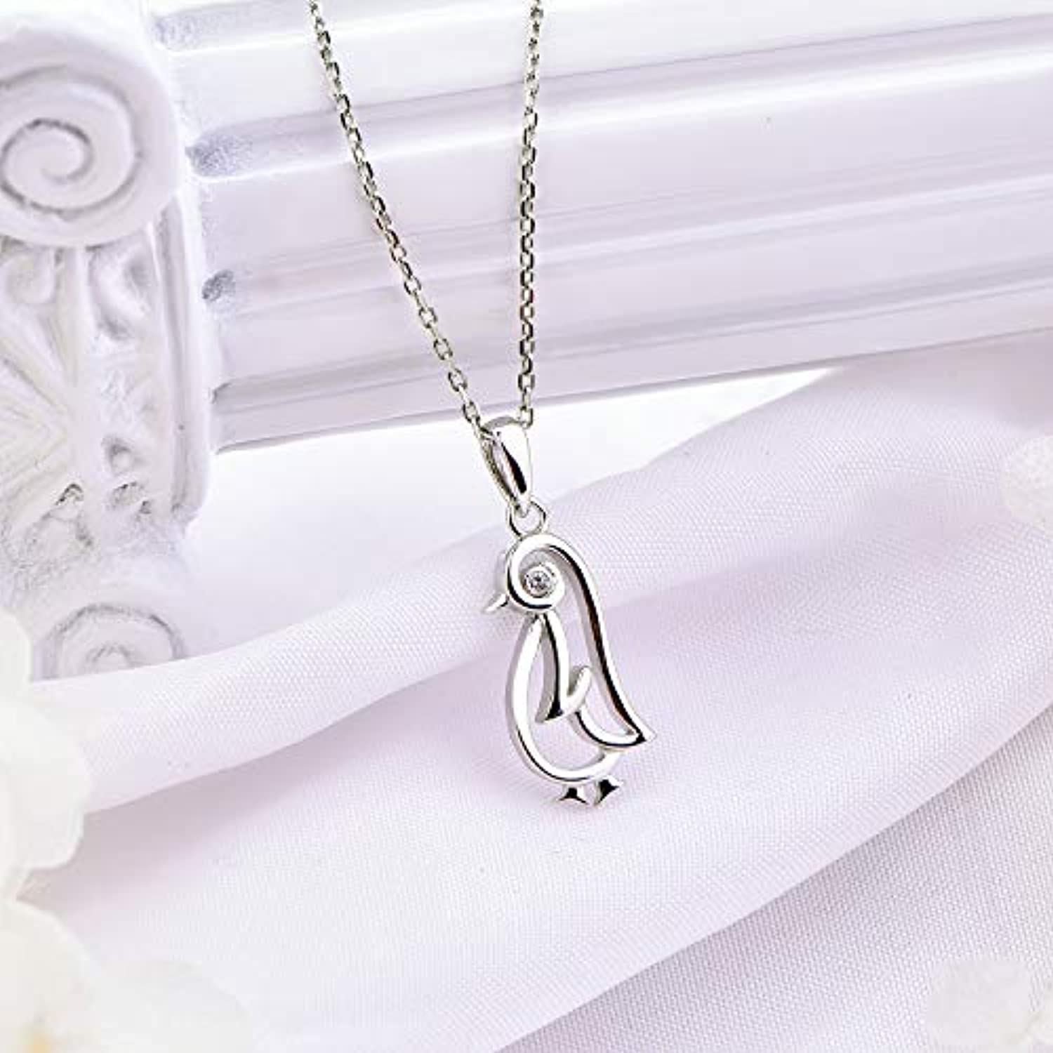 925 Sterling Silver Cubic Zirconia Penguin Pendant Necklace