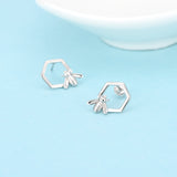 Little Cute Bee Design Jewelry Factory Supply Honeycomb with Bee Stud Earrings