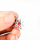 Natural Flower Shaped Necklace Customed 925 Sterling Silver For Gifts