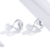 925 Sterling Silver Shell Pearl Heart Stud Earring for Women Minimalist Simple Design Fashion Jewelry Bijoux