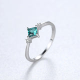 Elegant Green Cubic Zircon Ring Wholesale 925 Sterling Silver Small Ring
