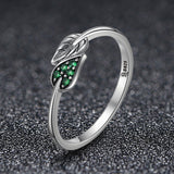 S925 Sterling Silver Green Leaf Dancing Ring Oxidized Zircon Ring