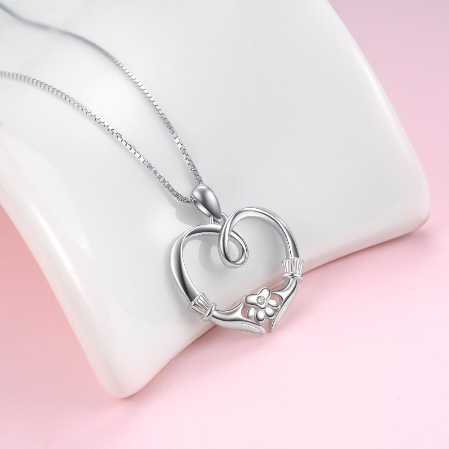 Fashion Dainty Chain Delicate Heart Necklace, Mother Birthday Gift Pendant Necklace