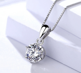 S925 Sterling Silver Korean Simple Necklace with Diamonds and Heart Pendant