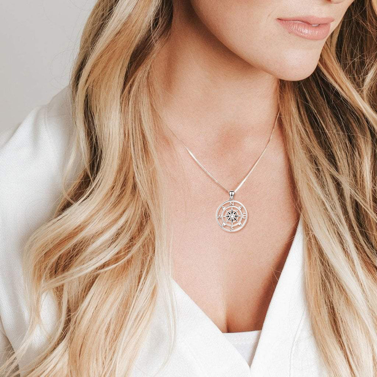 Hollow Compass  Necklace Direction Traveler Cool Girl Jewelry Distant Necklace