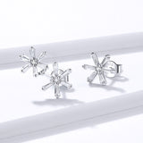 925 Sterling Silver Romantic Snowflakes Stud Earrings Precious Jewelry For Women