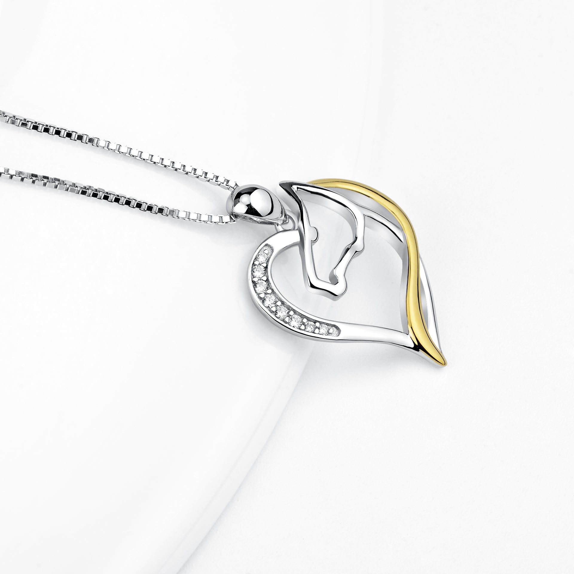 Horse head necklace heart-shaped infinite love sterling silver necklace