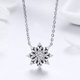 S925 sterling silver elegant snowflake pendant necklace oxidized zircon necklace